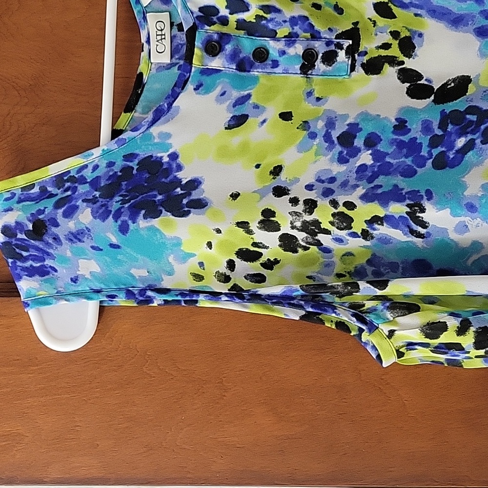Womens top - Picture 2 of 6